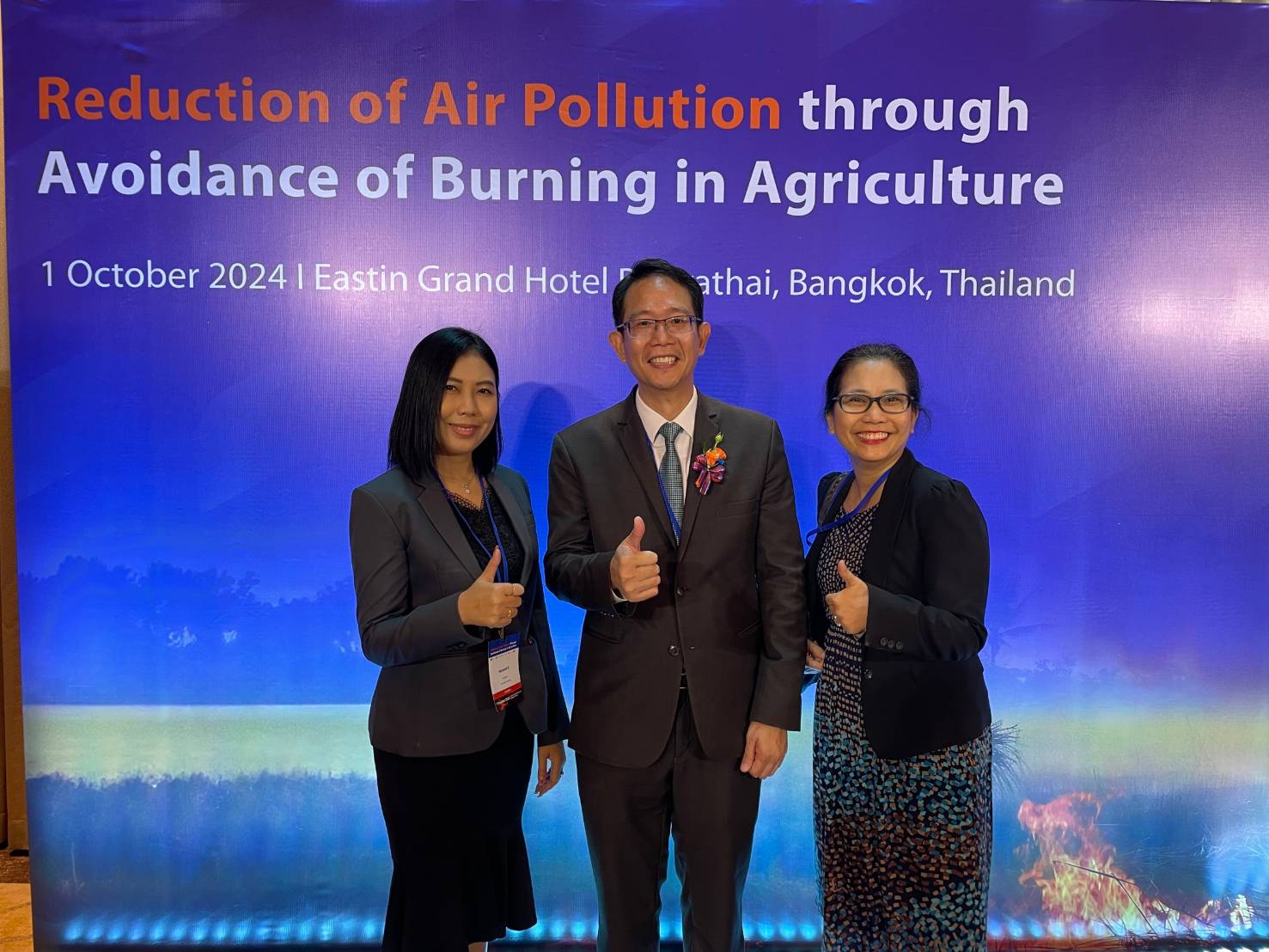 การร่วมเป็นวิทยากรบรรยายในงานต่าง ๆ อาทิ งาน Friends of Thai (FTA) Conference ในหัวข้อ Reduction of Air Pollution through Avoidance of Burning in Agriculture